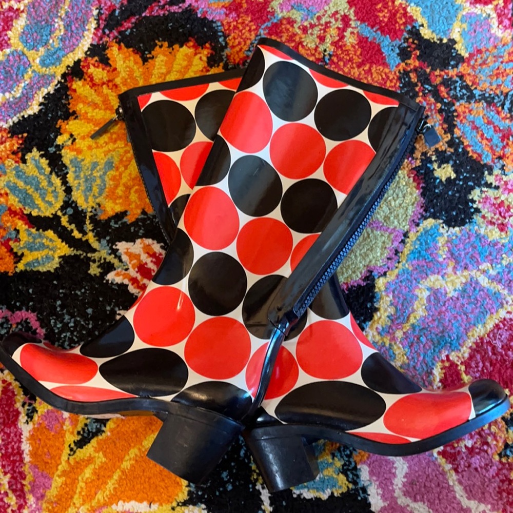 New Kate Spade Heeled rain boots sz9